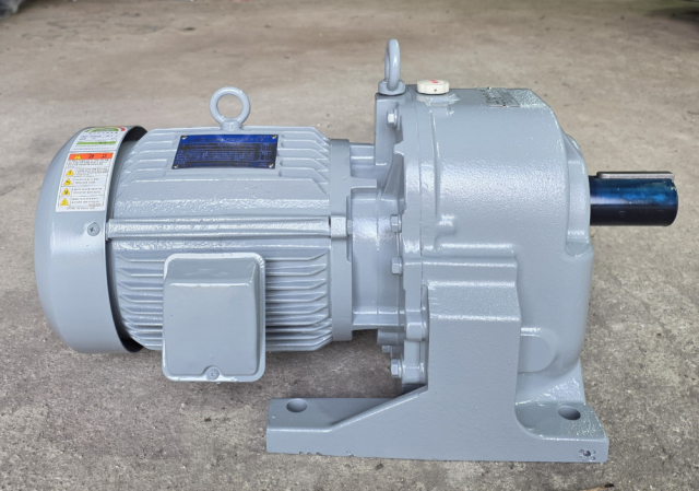 Gear reducer motor (181 size, 5HP, 1/10, Samyang Reducer) Product Image