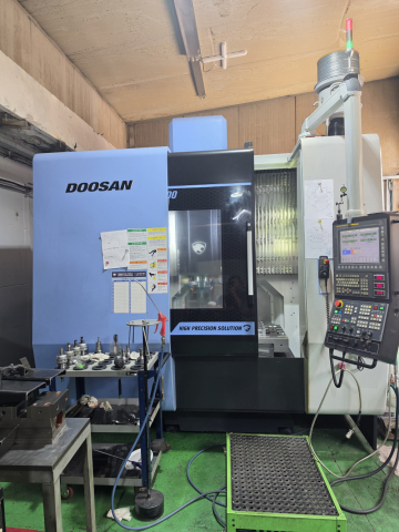 [머시닝센터] 두산 MP6500 2021년식 20,000rpm 판매합니다.