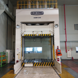 극동 다이스포팅기 300톤 180도 반전 HYD'PRESS