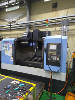 Vertical Machining Center VM6500