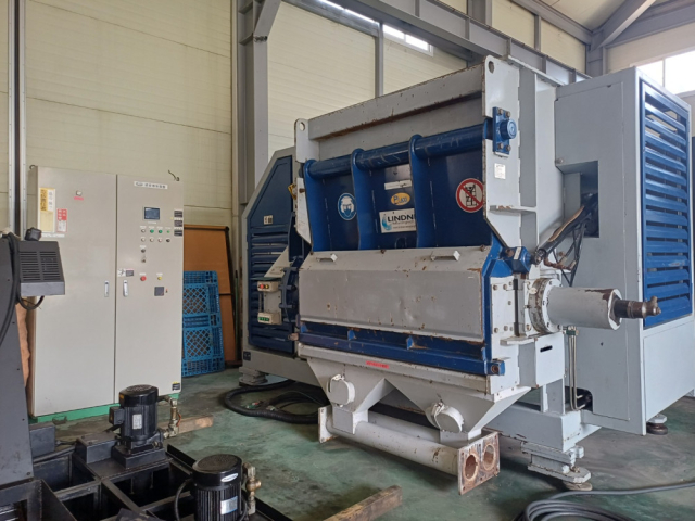 1축 전동식 파쇄기 / LIDNER  Micromat 1500 / 2006년 / 주전동기 75Kw 220V