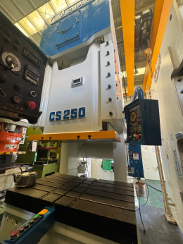 심팩 CS프레스 250톤 CS-250