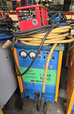 Used Daewoo Inverter Co2 Welder 600A Cable 25 m Set/Leaseable wc01-06