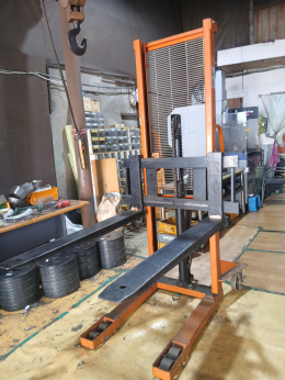 Used Hydraulic Manual Stacker Pallet Lift Truck