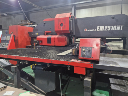 AMADA 고속 터렛 펀칭프레스 EM2510NT