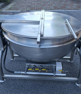 Tilting Kettle Manufacturer: Geumho Jorigi 500-Serving Tilting Kettle For Sale Model: GH-1805/1806 T
