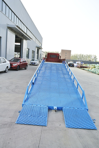 Mobile dock loading dock forklift ramp 6 ton pullout 3 stage loading and unloading platform split folding container ladder logistics courier freight up and down4 이미지