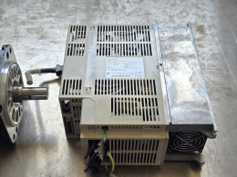YASKAWA 1Kw 서보 모터 드라이버 세트 (SGDM-10AC / SGMGH-09ACB61) 제품 이미지 4