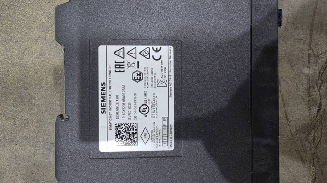 [중고] Siemens SCALANCE 산업용 이더넷 스위치 (A급) 낱개판매 재고4개 - 가격협의 제품 이미지
