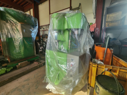Direct Factory Semi-automatic Capping Machine