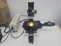 Mitutoyo TM Microscope