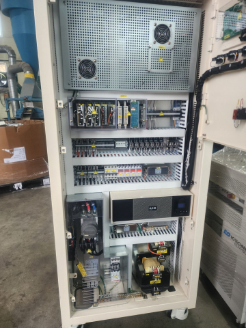 PHOENIXON BT100V400A1CH 배터리 충방전 시험기 제품 이미지