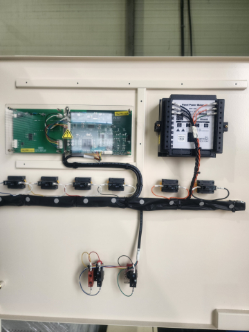 PHOENIXON BT100V400A1CH 배터리 충방전 시험기 제품 이미지