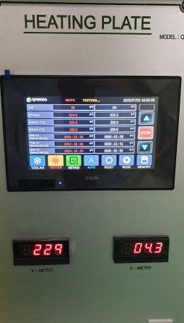 자동 핫 프레스 (320도, 15ton, 전자동 히팅 쿨링 PLC/Touch screen 프로그램 작동) 제품 이미지 2