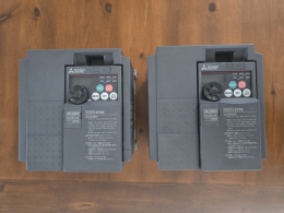 Mitsubishi Inverter FR-E740-2.2K 2.2kW / 380~480V