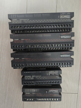 미쓰비시 MELSEC AJ65 CC-Link PLC 모듈 5개
