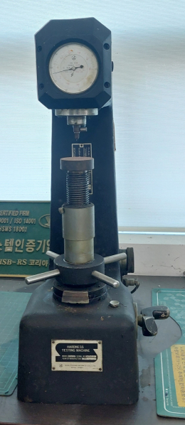 중고 수동식 로크웰 경도측정기 신풍공작 SRHD 150 Rockwell Hardness Tester 제품 이미지 2