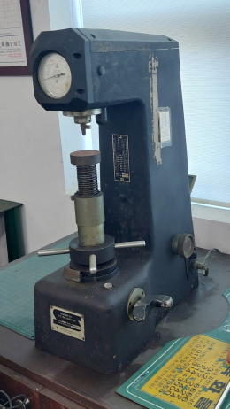 중고 수동식 로크웰 경도측정기 신풍공작 SRHD 150 Rockwell Hardness Tester