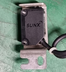 SUNX CX-411D-J 센서 제품 이미지 5