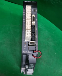 MR-J3-40B (GA) MITSUBISHI AC SERVO