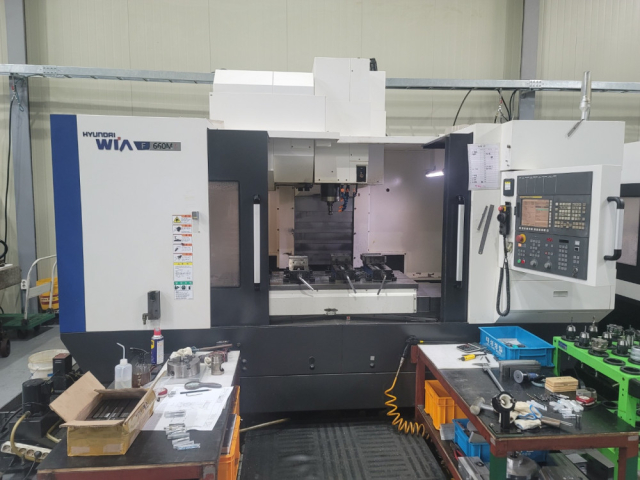 현대위아 6호 머시닝센터 F660M 중고머시닝센타