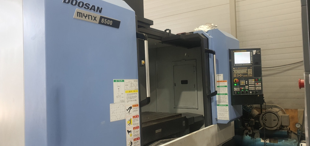 두산 6호 머시닝센터 MYNX6500 중고머시닝센타