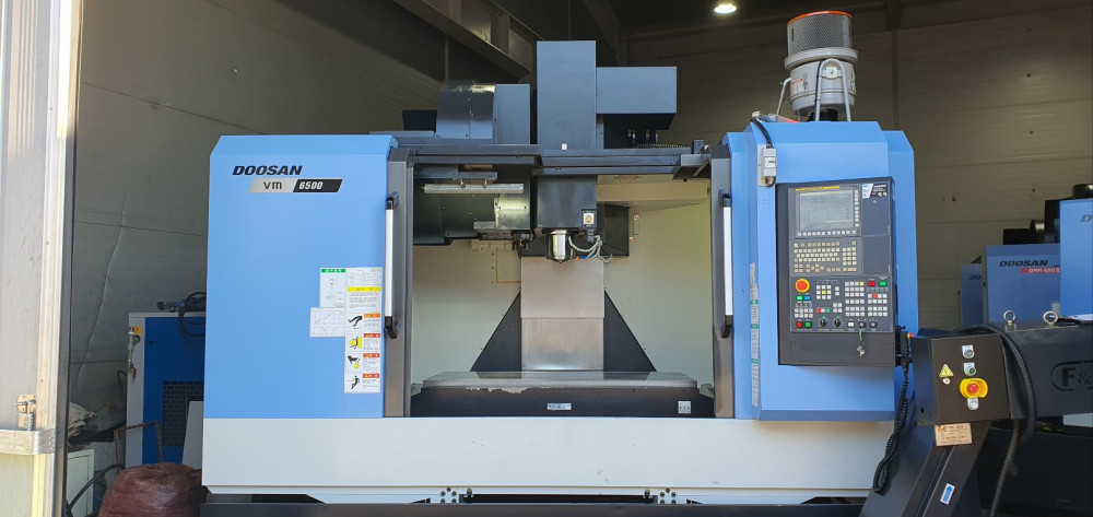 두산 6호 머시닝센터 VM6500 중고머시닝센타