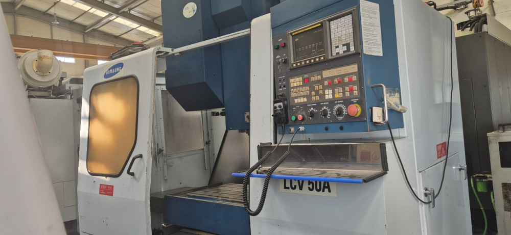 스맥 5호 머시닝센터 LCV50A 중고머시닝센타