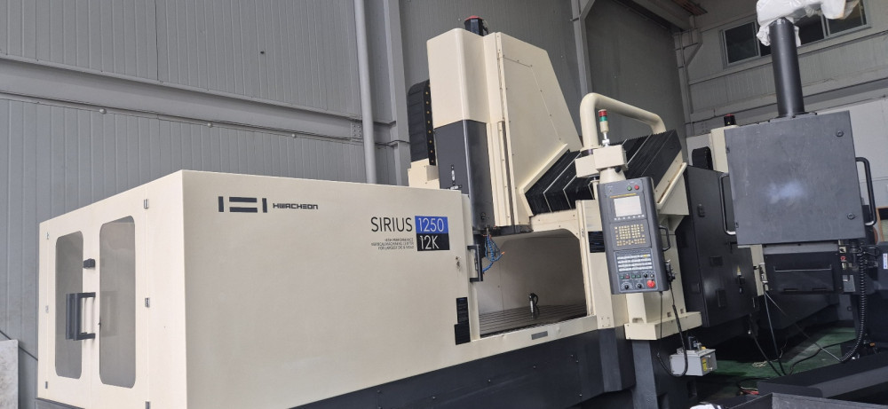 화천 12호 문형머시닝센터 SIRIUS1250 중고머시닝센타