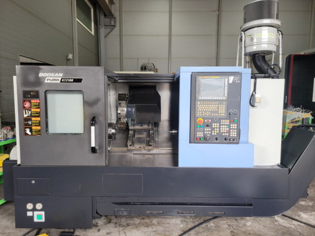 두산 8인치 CNC선반 PUMA GT2100 중고CNC선반
