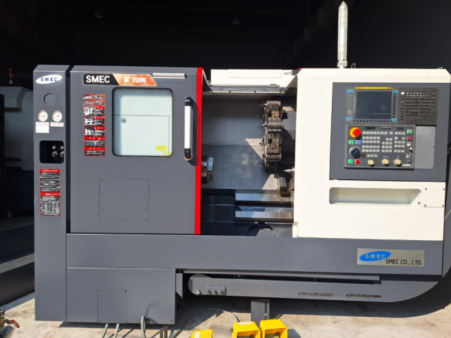 스맥 8인치 CNC선반 SL2000 중고CNC선반.실사용 2개월.