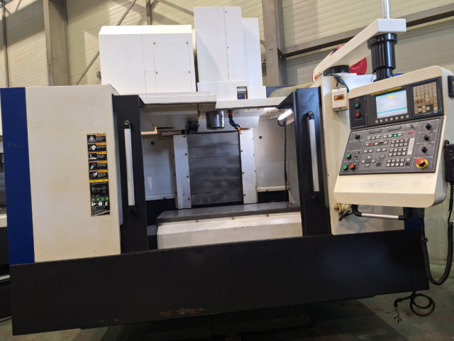 현대위아 5호 주죽관통 머시닝센터 F500 중고머시닝센터