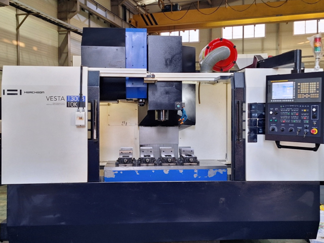 화천 6.5호 머시닝센터 VESTA-1300B 중고머시닝센타.툴 바이스포함