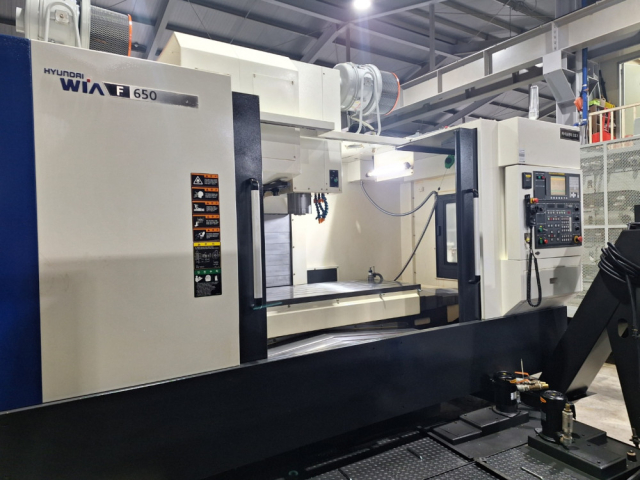 현대위아 6.5호 머시닝센터 F650 중고머시닝센타, 통전시간5300시간 절삭시간1160시간