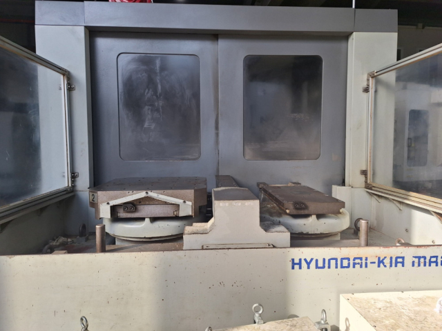 현대위아 주축관통 호리젠탈 머시닝센터 KH63G 중고머시닝센타 (2대보유)