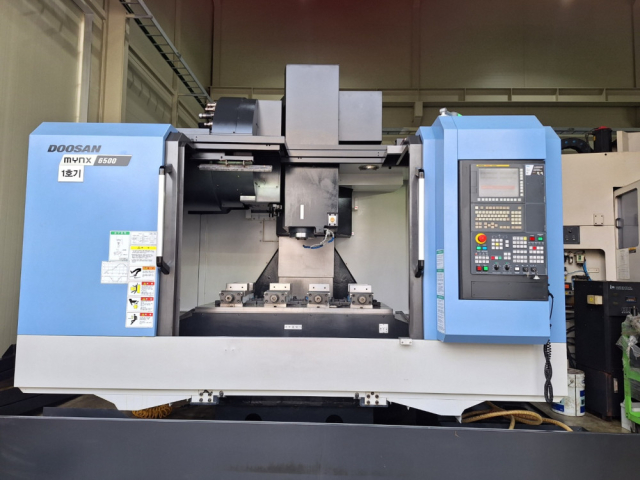 두산 6.5호 머시닝센터 MYNX6500 중고머시닝센타 (2대보유)