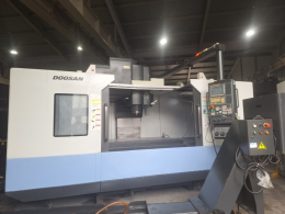 Doosan's 7.5th Machine Center VM750 Second-hand Machine Center