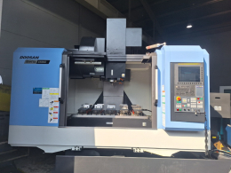 Doosan's No. 6.5 machining center MYNX6500II used machining center