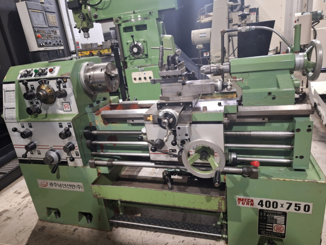 남선 범용선반 400X750 중고범용선반