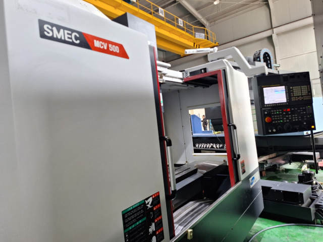 스맥 5호 머시닝센터 MCV500 중고머시닝센타