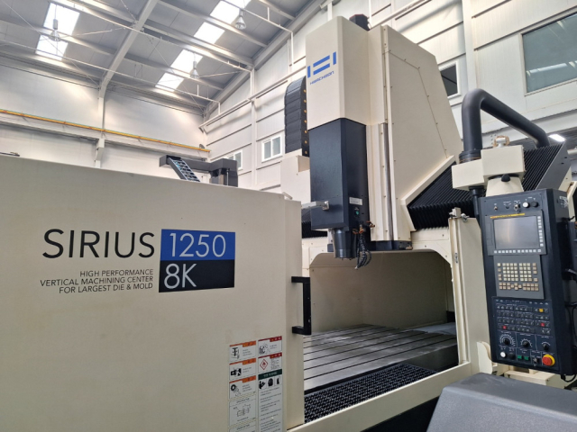 화천 12호기 문형머시닝센터 SIRIUS1250 중고머시닝센타