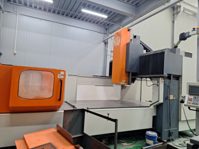 비젼와이드 16호 문형머시닝센터 VB-3016 중고머시닝센터