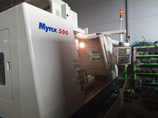 두산 5호 머시닝센터 MYNX500 중고머시닝센타