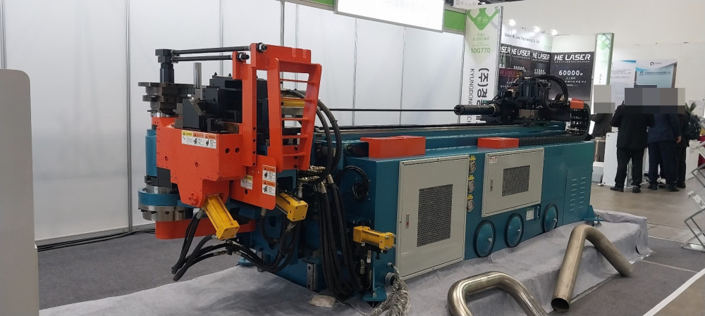 CNC파이프밴딩기 CNC52