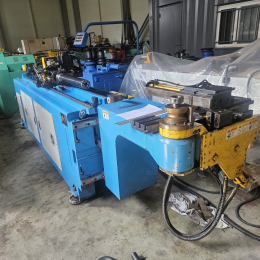 CNC Bending Machine