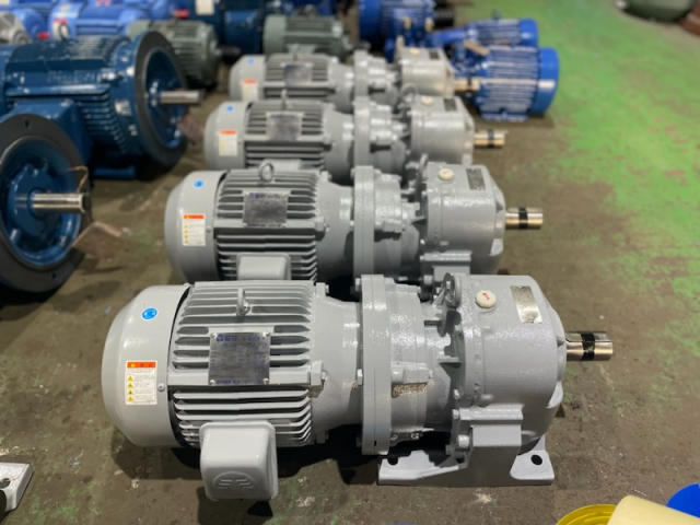 삼양기어드 10HP*4P*60HZ*220/380V (1/10)