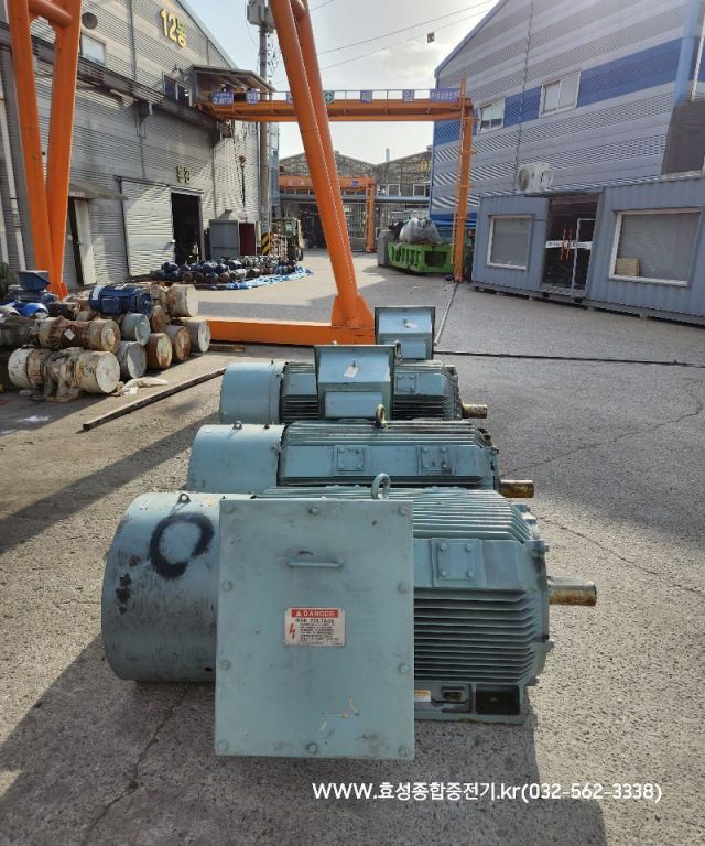 현대고압모터 300KW*6P*60HZ*3300V 제품 이미지