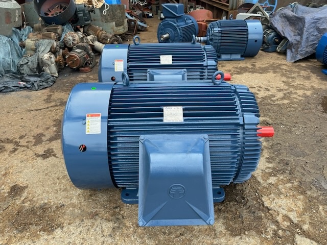 효성 고압모터 110KW*4P*60HZ*3300V