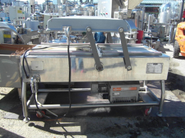Vacuum double-chamber packaging machine