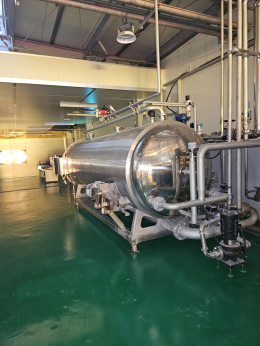 Retort. High pressure sterilizer